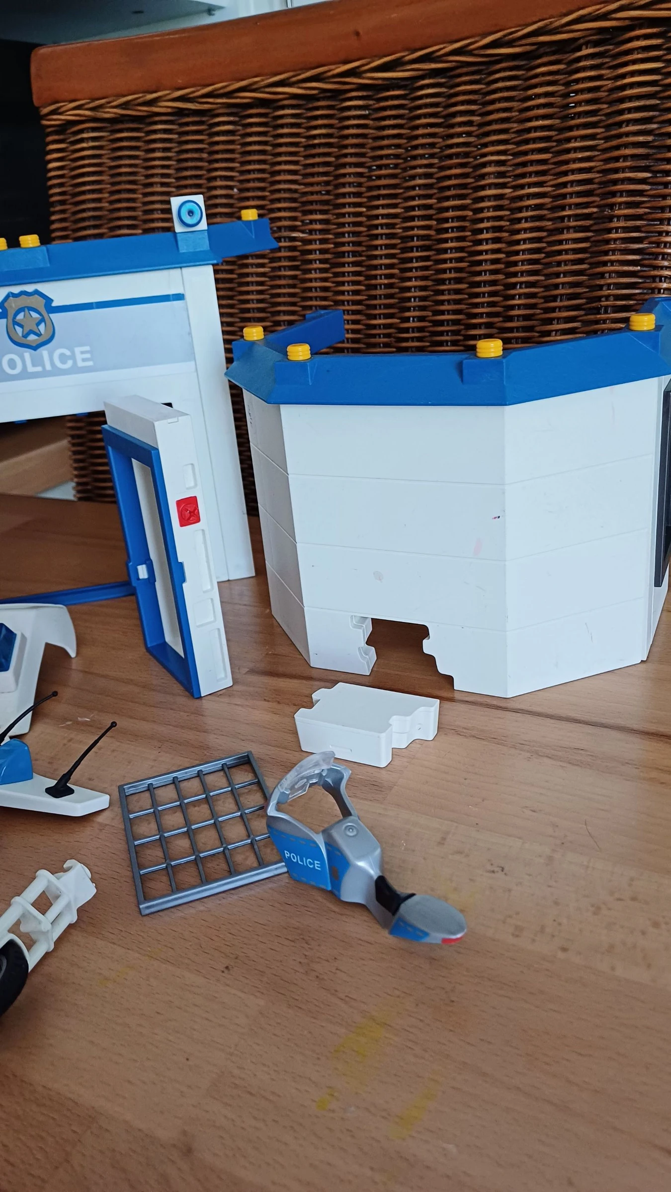 Police Playmobil spare parts – photo 2